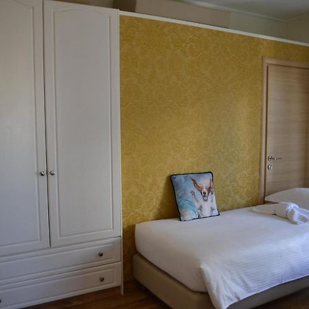 Rivitel Marousi Apartments Атина Екстериор снимка