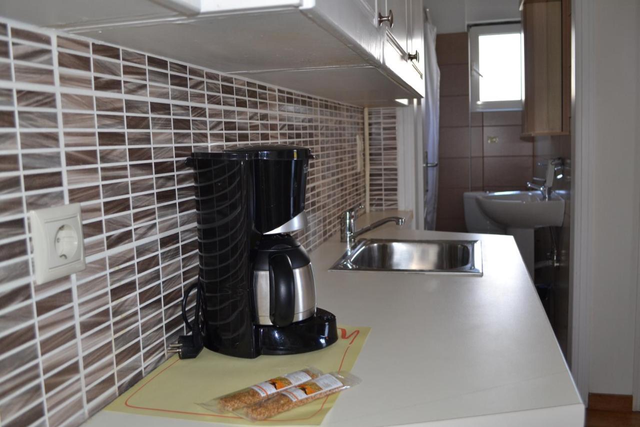 Rivitel Marousi Apartments Атина Екстериор снимка