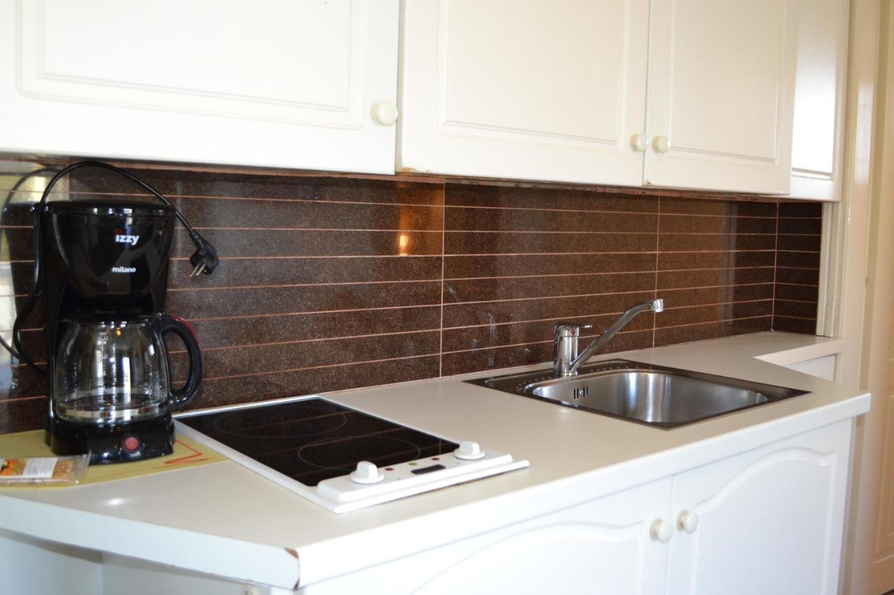 Rivitel Marousi Apartments Атина Екстериор снимка