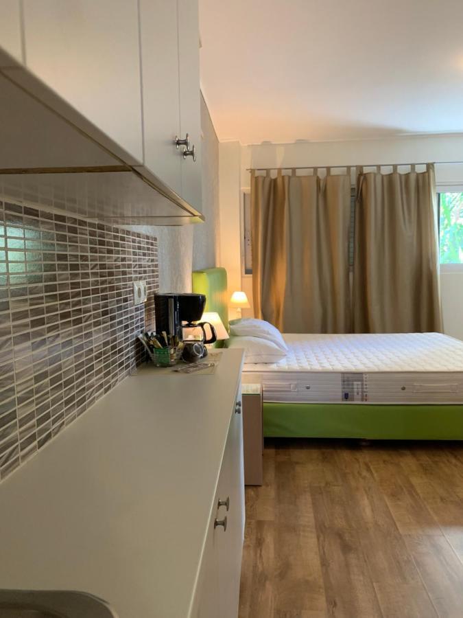 Rivitel Marousi Apartments Атина Екстериор снимка